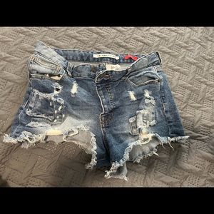 Celebrity pink, the brat style shorts